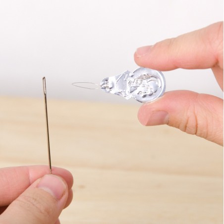 Needle Threader