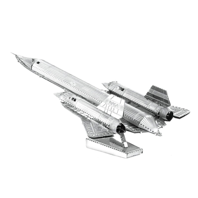 Metal Earth SR-71 Blackbird Steel Model